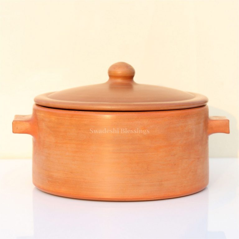 Swadeshi Blessings Exclusive Range Unglazed Clay Handi/Hot Case/Earthen Kadai/Clay Pots Combo For Cooking &amp; Serving With Lid, 2.8Liters Each (With Natural Firing Shade &amp; Mirror Shine)+FREE ASH For Cleaning