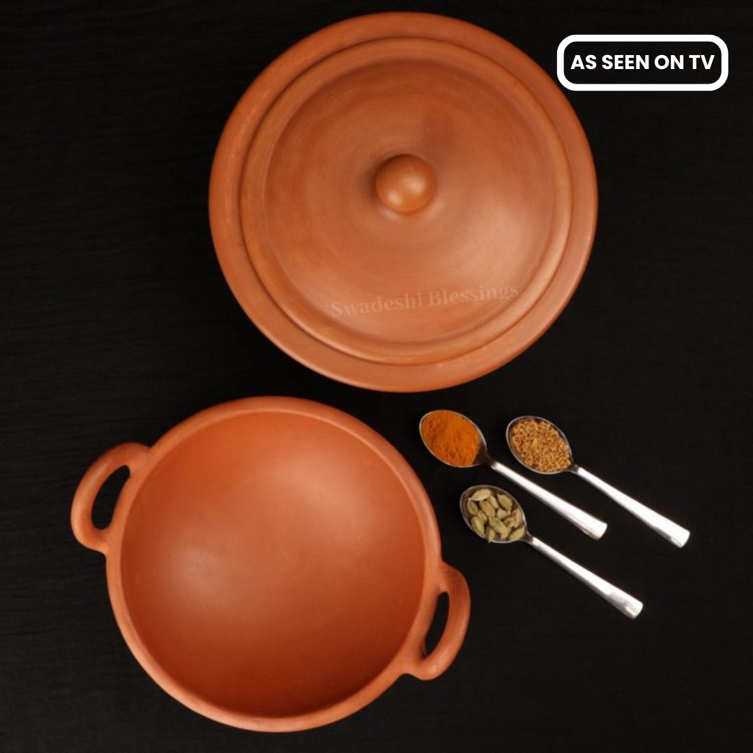 Swadeshi Blessings Exclusive Range Unglazed Clay Handi/Bhagona/Earthen Kadai/Clay Pots Combo For Cooking &amp; Serving With Lid, 1.8 &amp; 2.3 Liter (Natural Firing Shade &amp; Mirror Shine)+FREE ASH For Cleaning