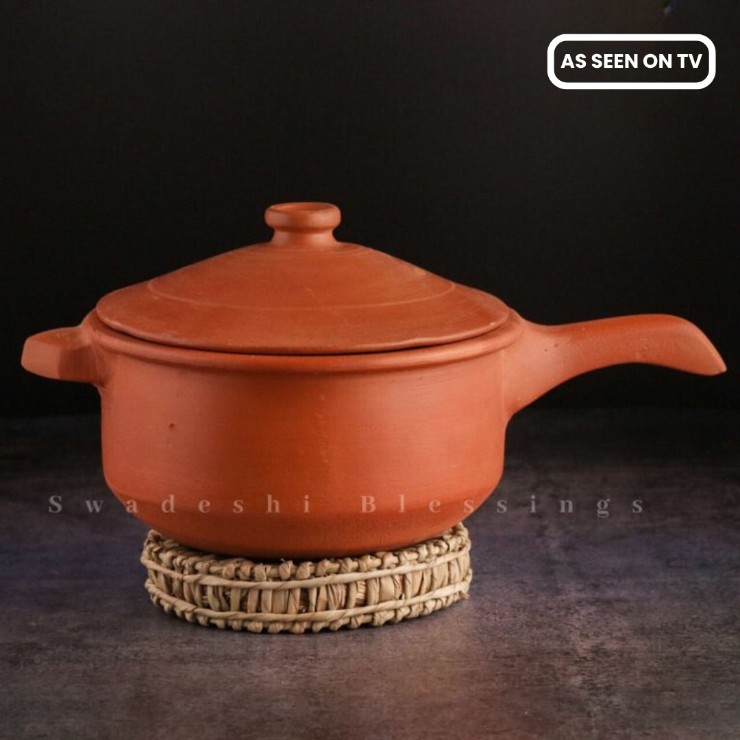 Swadeshi Blessings Exclusive Range HandMade Unglazed Clay Sauce Pan With Lid 1.5L/Earthen Wok/Clay Skillet/Frying Pan(Swadeshi Blessings Exclusive Range)(Curry /Griddle/Spider Fry Pan)