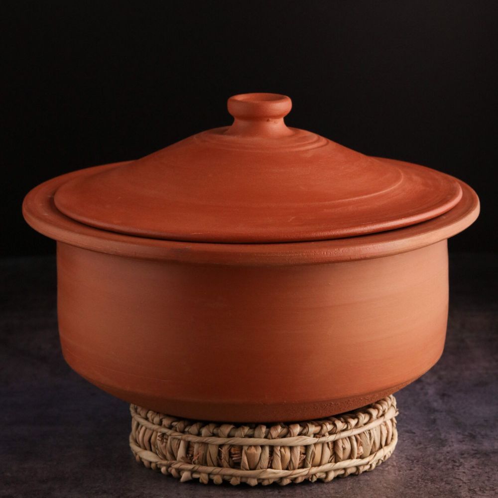 Unglazed Clay Handi/ Handmade Earthen Kadai/ Mud Handi/ Mitti Ke Bartan/ Clay Pot for Cooking &amp; Serving with Lid, (with Mirror Shine) + Free ASH for Cleaning