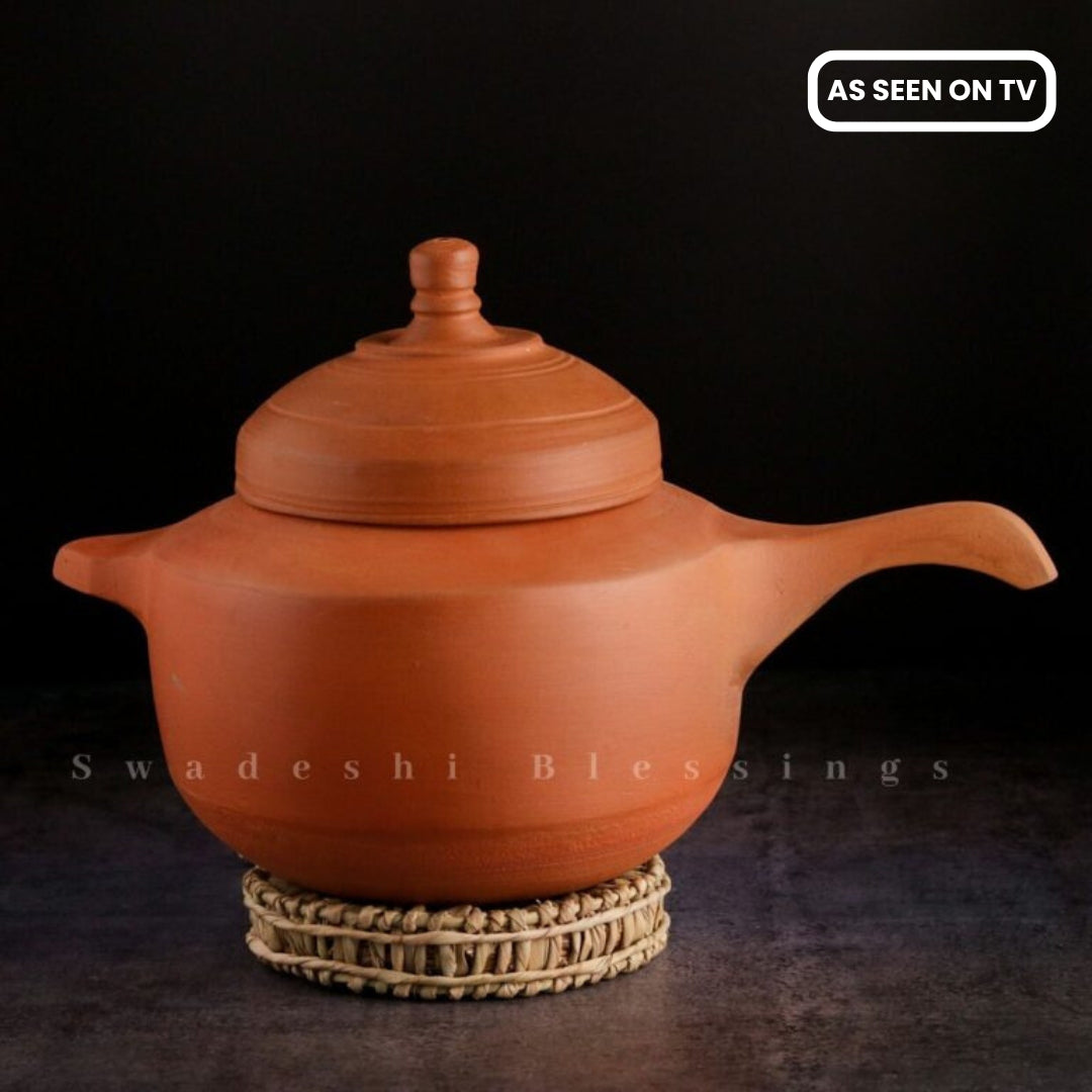 Swadeshi Blessings Exclusive Range HandMade Unglazed Clay Cooker with Lid/ Mitti Ke Bartan (With Mirror Finish) + FREE ASH For Cleaning