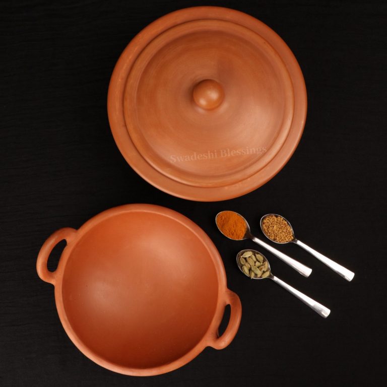 Swadeshi Blessings Exclusive Range Unglazed Clay Handi/Bhagona/Earthen Kadai/Clay Pots Combo For Cooking &amp; Serving With Lid, 1.8 &amp; 2.3 Liter (Natural Firing Shade &amp; Mirror Shine)+FREE ASH For Cleaning